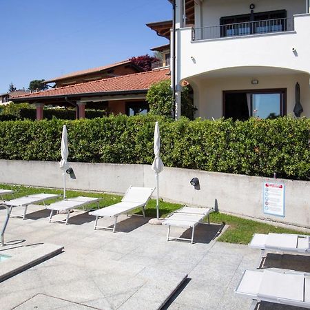Residenza La Corte Visconti Massino Visconti Exterior photo